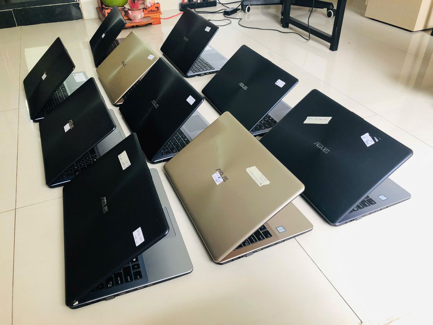 Nhận Thu Mua Laptop Dell Mọi Tình Trạng