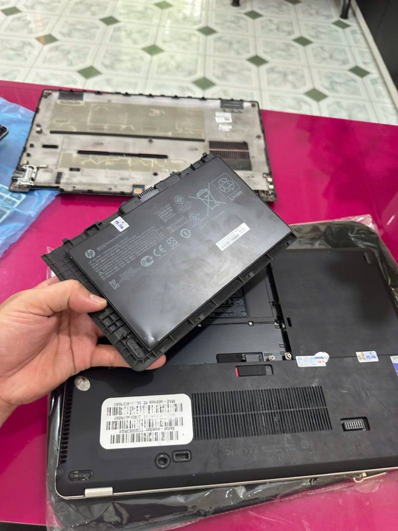 Quy trình sửa chữa laptop nhanh chóng tại Laptop Uy Tín